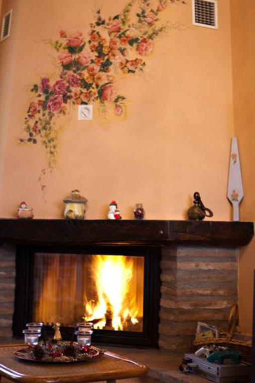 Agriturismo Il Brugnolo Скандиано Екстериор снимка